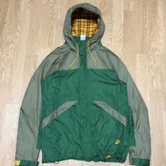 NIKE ナイキ　ウィンドブレーカー　ライトジャケット　緑