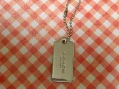 COACH シルバー タグ型キーホルダー