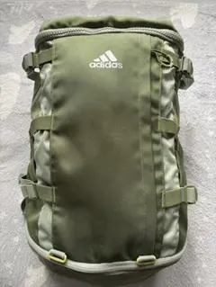う*く様 adidas オリーブグリーン リュック 中型
