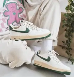 土日SALE♡ナイキ　エアホース1 Muslin モスリン レディース23.5