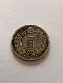 明治45年一円銀貨 龍デザイン - メルカリ