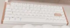 ホワイトメカニカルキーボード
