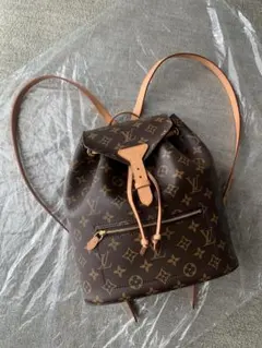 LOUIS VUITTON ルイヴィトン モンスリー バックパック未使用に近いのサムネイル