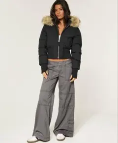 Hollister フェイクファートリムパファージャケット