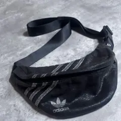 2020s adidas fanny pack y2k ラメのサムネイル