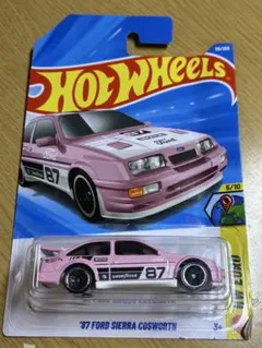 ホットウィール '87 フォード シエラ コスワース ピンク ②
