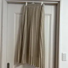 アースミュージックアンドエコロジー　プリーツスカート