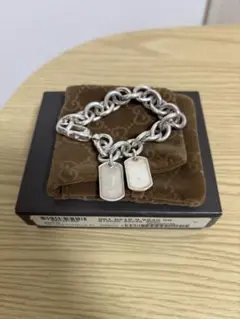GUCCI ドッグタグ チャーム ブレスレット シルバー中古 - メルカリ