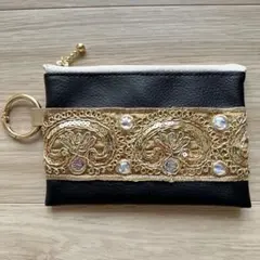 インド刺繍リボンフェイクレザーポーチ