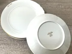 pierre cardin 花模様 金縁 皿４枚セットのサムネイル