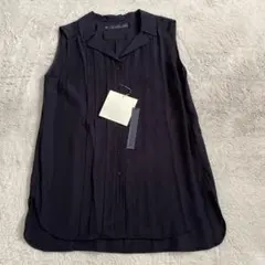 新品⭐︎マルティニーク　ノースリーブブラウスのサムネイル