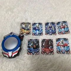 ウルトラマンオーブ　DXウルトラフュージョンカードホルダーおまけ付きカード7枚