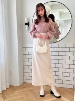 【新品未使用タグ付き】バックスリットタイトロングスカート
