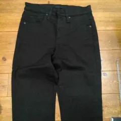 ユニクロ　スキニージーンズ