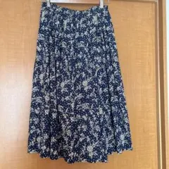 リバティ　マロリーギャザースカート