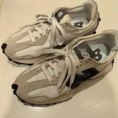 New Balance　ニューバランス 327 23cm