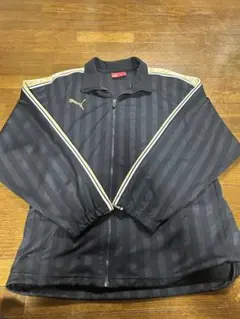 美品！Puma 廃盤レア品。ビッグロゴ！y2kブラック ゴールドL〜O 上のみ