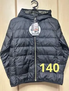 子供服　CLOSSHI ダウンジャケット 黒　140 タグ付き