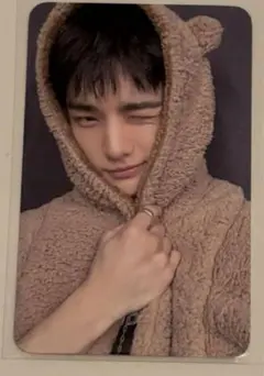 p*読様 公式 スキズ KARMA リスパ購入特典FANS ヒョンジン