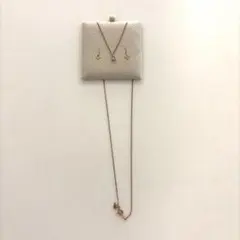 NOJESS ネックレス&ピアス