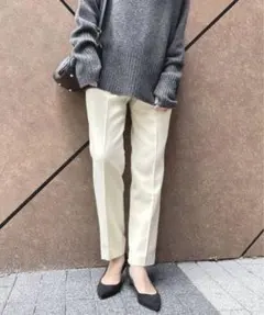 Spick＆Span PL/WO ギャバ テーパードパンツ アイボリー 38