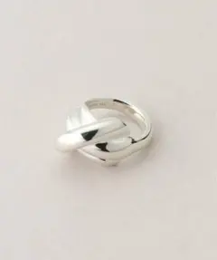 here's UROCO TWO FINGER RING - メルカリ