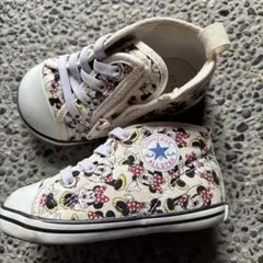 ディズニー　コンバース　スニーカー