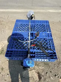 丸山製作所 草刈機 BCW233S 刈払機 23cc 7 号 - メルカリ