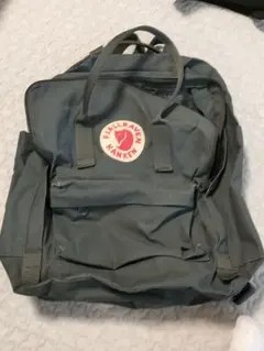 Item thumbnail for item 3a7e211e-5dca-4aa0-91fa-e27fd747ef49