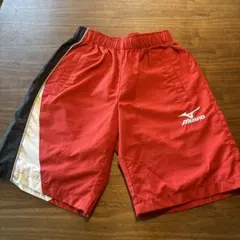Mizuno レッド　ショートパンツ150センチ