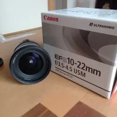 Canon EF-S 10-22mm f/3.5-4.5 USMのサムネイル