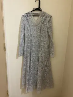 リリーブラウン レース ワンピース ライトグレー 長袖