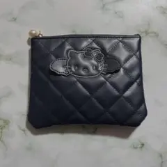 ハローキティ　ブラックエンジェル　キルティングフラットポーチ