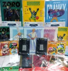 ☆ワンピース　まとめ売り①クリアファイル　フレークステッカー　メタルチャーム☆