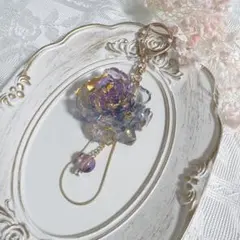 レジン フラワー キーホルダー バッグチャーム パープル ブルー　ゴールド　夜光