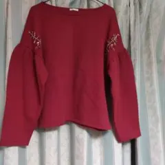 GU ジ―ユ― 袖ビジュ―　カットソー