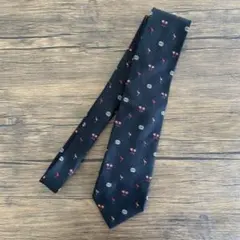 GUCCI 花柄 シルク ネクタイ ブラックのサムネイル