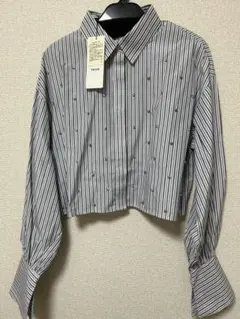 新品　今季　イーブス　ラインストーン付クロップドシャツのサムネイル