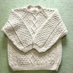 海外古着　ケーブル編み ニットセーター