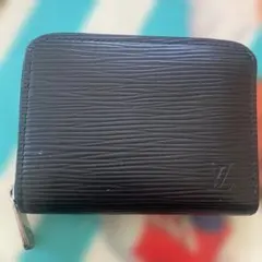 う*ー様 ルイヴィトン エピ ジッピー コインパース 黒 ミニ財布