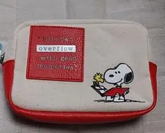 ユニバーサルスタジオスヌーピーポーチ