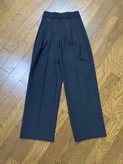 GU ブラック タックワイドパンツ Sサイズ
