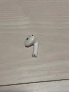 AirPods 第4世代 A3058 右耳