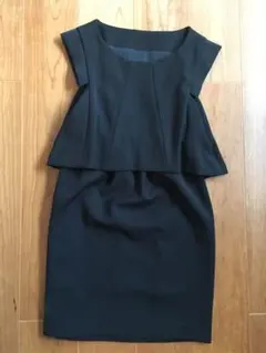 LIMITLESS  LUXURY　ワンピース【新品】