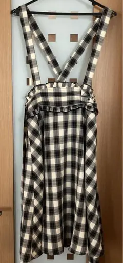 バックプリーツサス付スカート　アクシーズファム