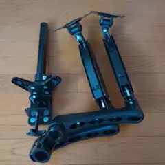 デュアルモニターアーム