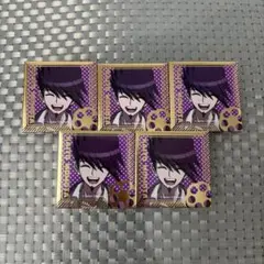 ニューダンガンロンパv3 百田 解斗 スクエア缶バッジ - メルカリ