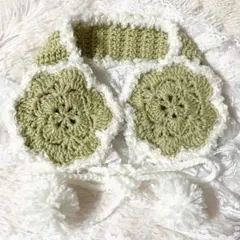 かぎ針編み୨୧ハンドメイド　韓国　ウィッシュコア　イヤーマフ　クローバー　編み物