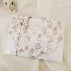 ♡チューリップが可愛いスタイ♡ベビー♡赤ちゃん♡女の子