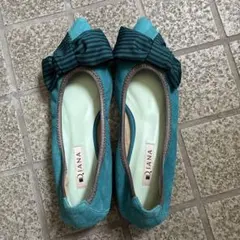 DIANA ターコイズ リボン付きフラットシューズ